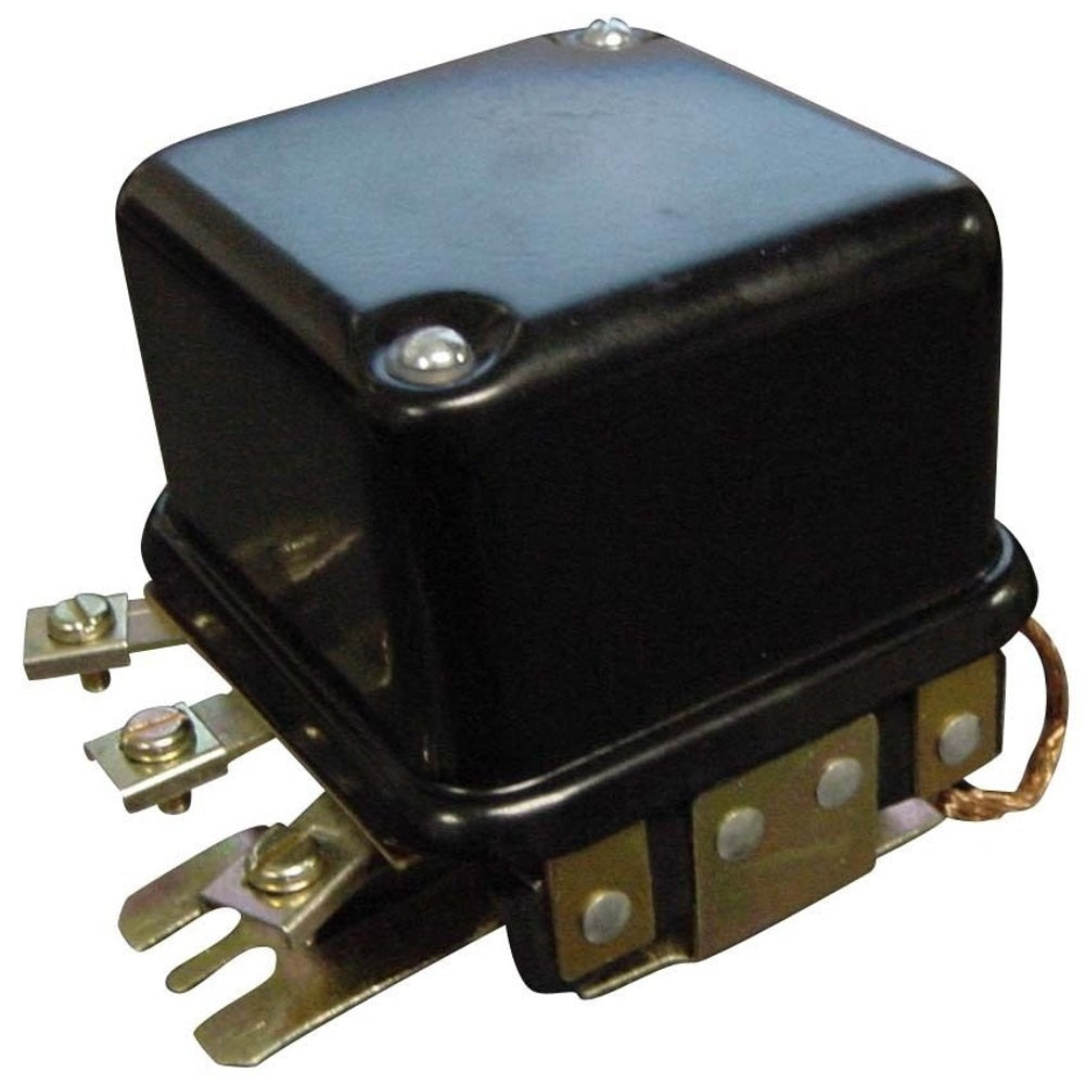 3 Post 12 Volt Regulator 121579C1