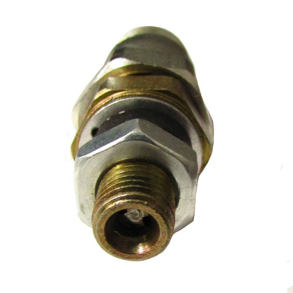 15221-53010 Fuel Injector Fits Kubota B1550D B1550E B1550HSTD B1550HSTE B1750D