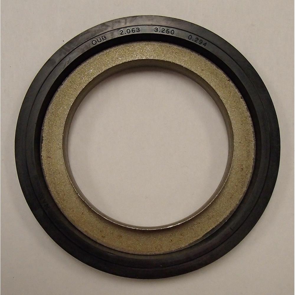 Wheel Hub Seal Fits International Replaces 358779R91