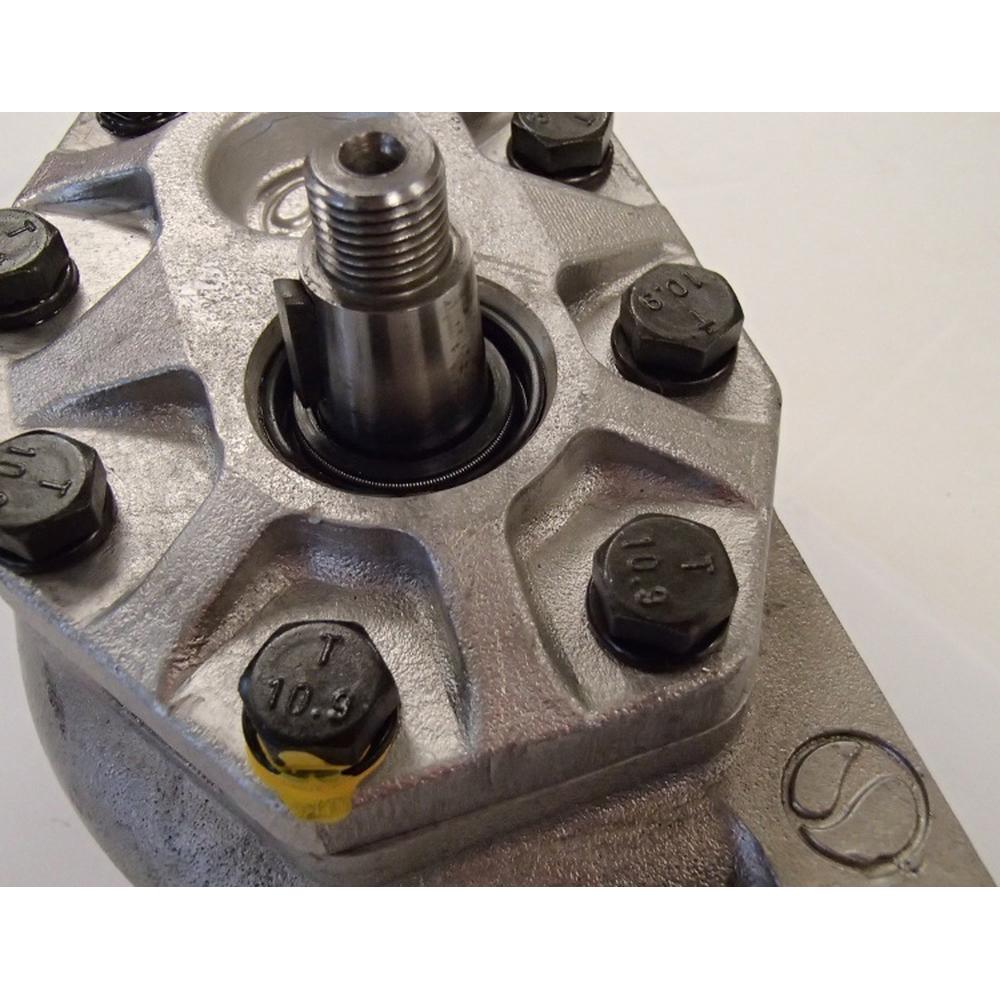 Hydraulic Pump - Fits Case-IH - 93835C92