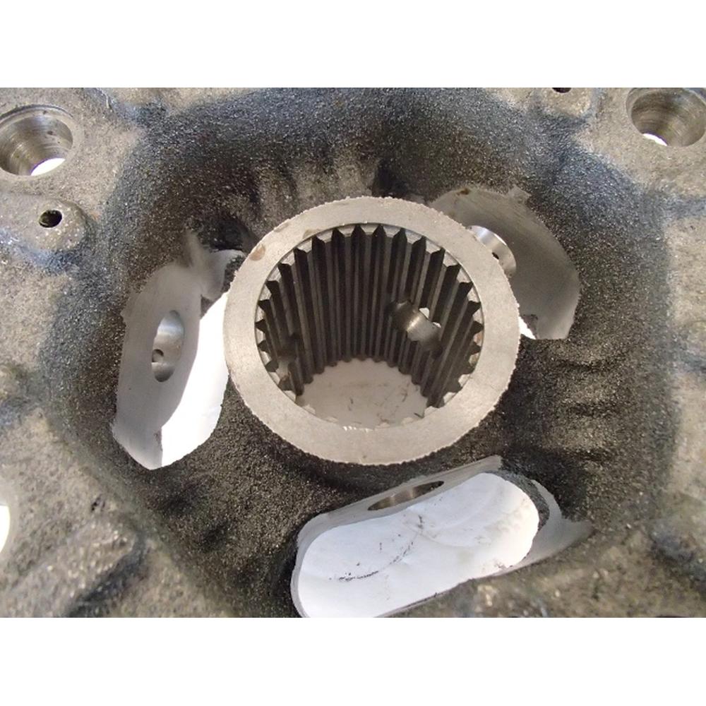 Differential Hub Fits Case/International Harvester Replaces A156117