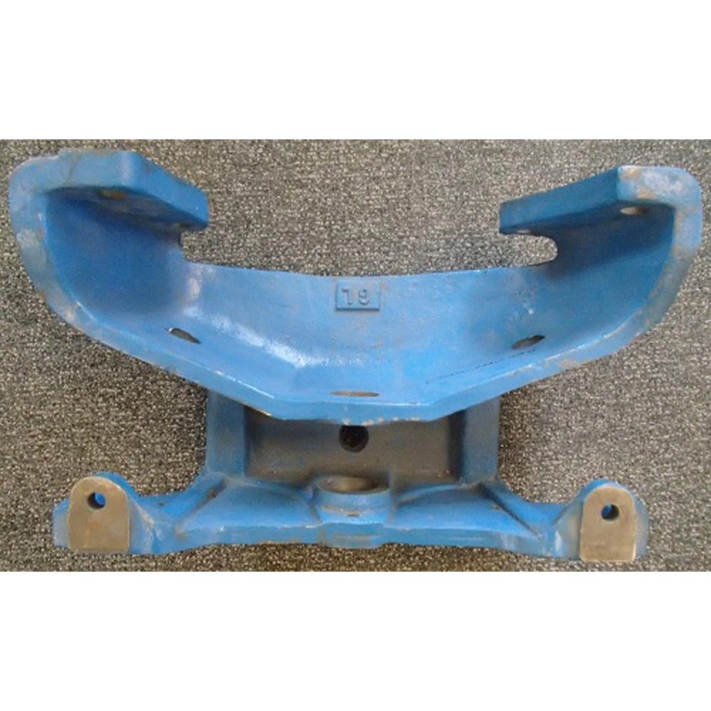 C5NN3A042G - Front Axle Support