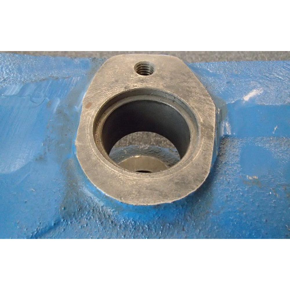 81802769 Front Axle Support Fits Ford/New Holland 2000 2100 2110 2110LCG 2120