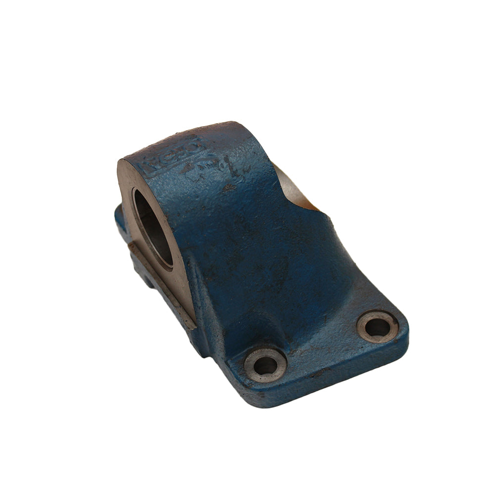 Center Axle Pivot Bracket Fits Ford/New Holland Replaces 81817037