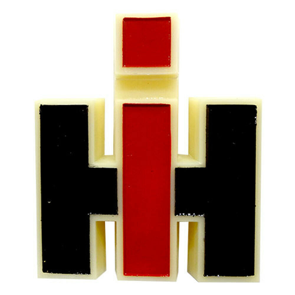 120397C1 GRILL EMBLEM for IH 986 1086 1486 1586 3388 3588 3788 2+2 385 484 533