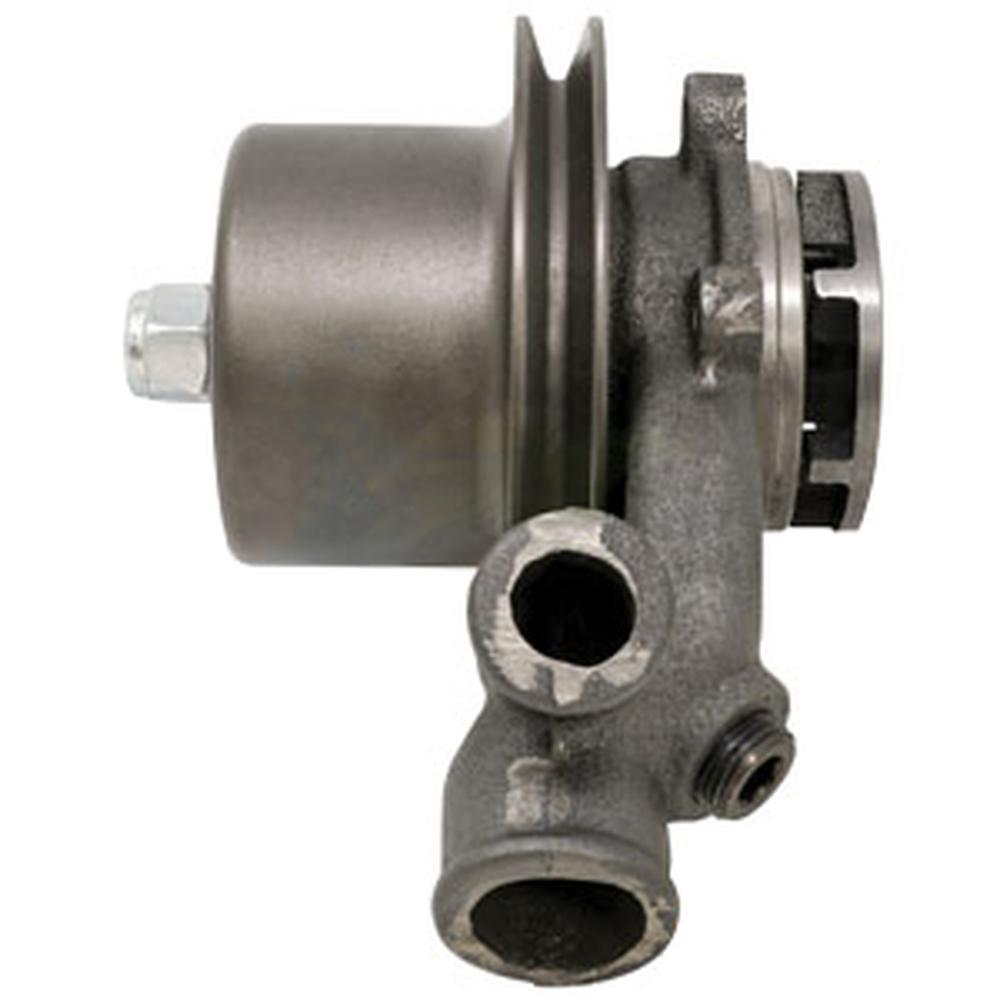3637468M91-AIC Water Pump w/ Pulley