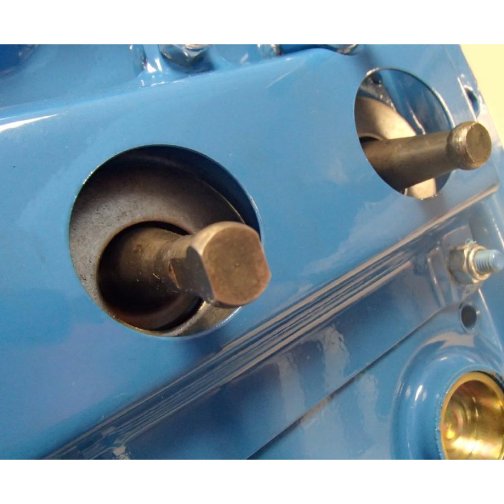 D3NN7211A-AIC Shift Cover Assembly